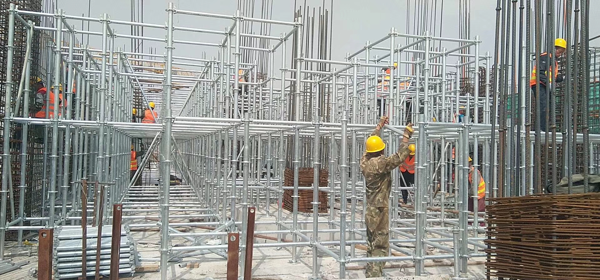 北京地區(qū)租賃48系列盤扣腳手架安全規(guī)則，及搭拆計(jì)劃要求？(圖1)